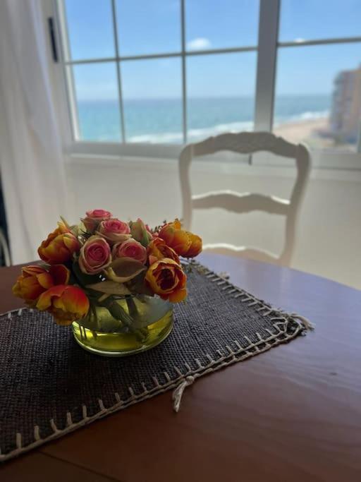 Apartamento Con Acceso Directo A La Playa *