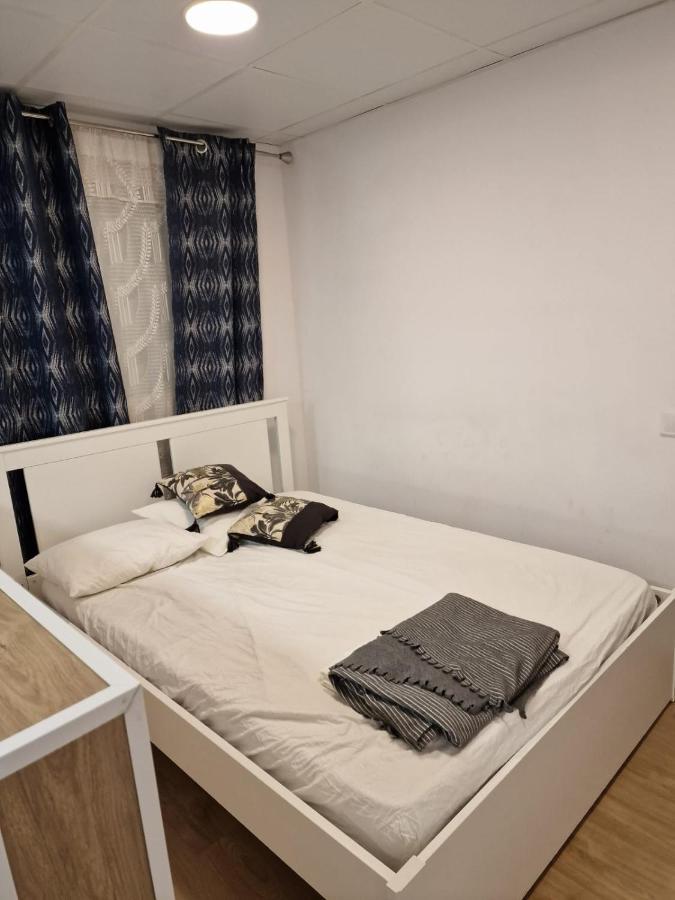 Moderno Apartamento Del Arquitecto Apartahotel Valencia