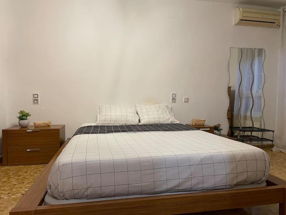 Apartamento Precioso Junto Al Centro Con Garaje