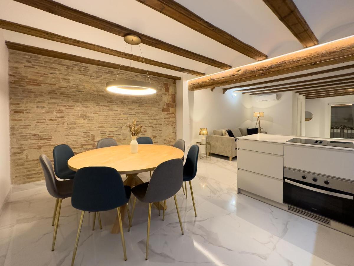 Market - Ciutat Vella, Exclusively For Families - Mid-term * Valencia