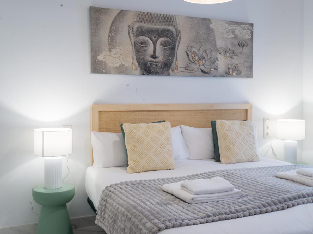 Market - Ciutat Vella, Exclusively For Families - Mid-term Apartment