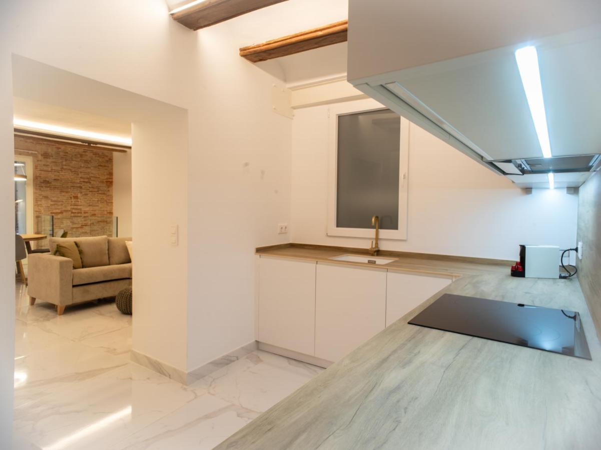 Market - Ciutat Vella, Exclusively For Families - Mid-term Apartment *