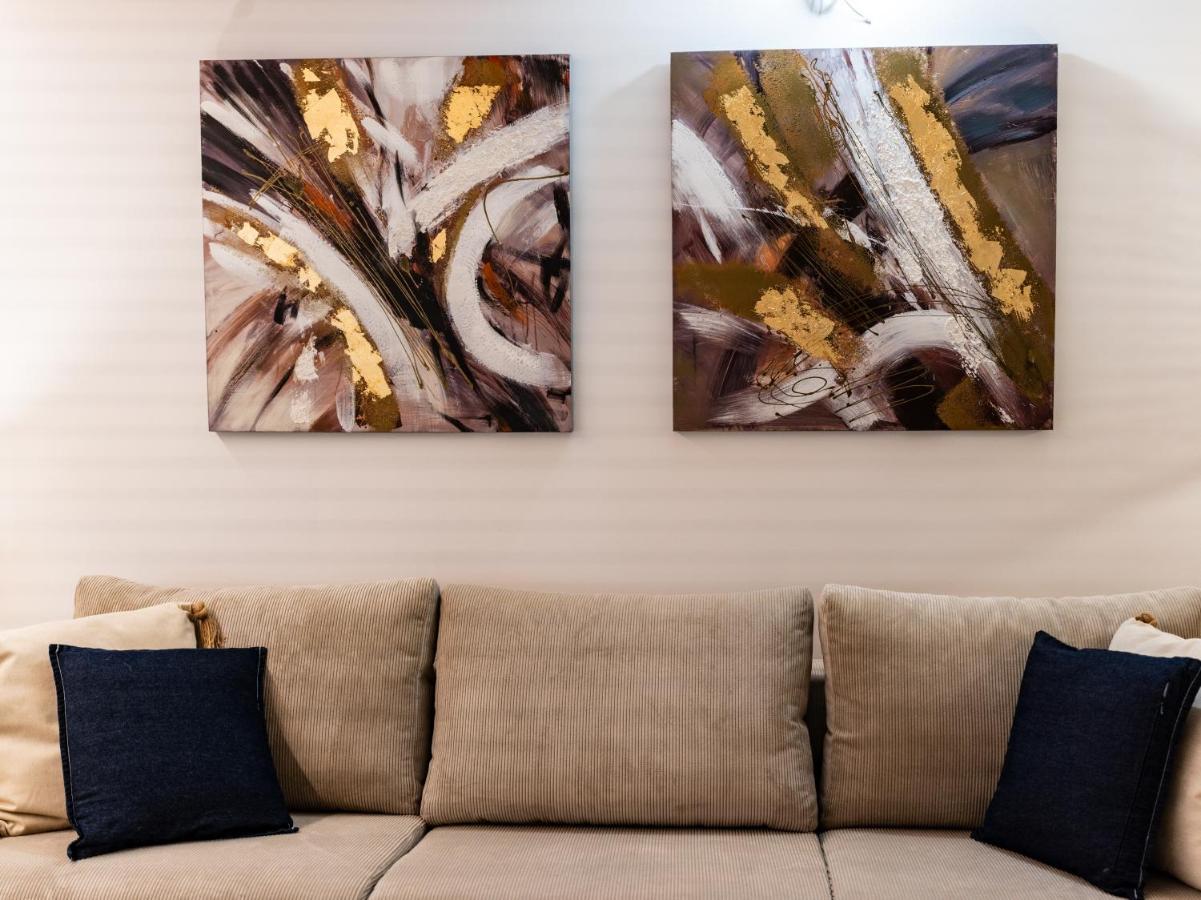 Market - Ciutat Vella, Exclusively For Families - Mid-term Apartment *