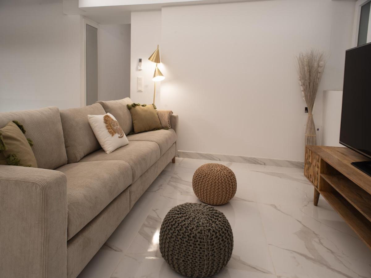 Apartment Market - Ciutat Vella, Exclusively For Families - Mid-term Valencia