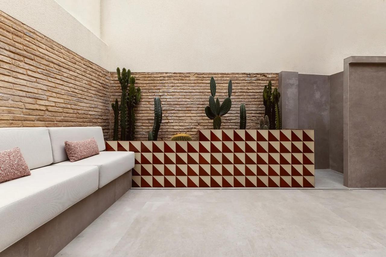 La Novieta Boutique - Adults Only Valencia