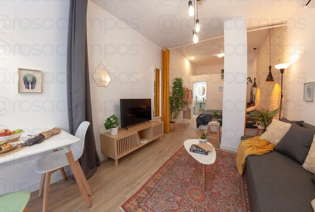 Apartamento Ra - Stylish Loft - Walk To The Of