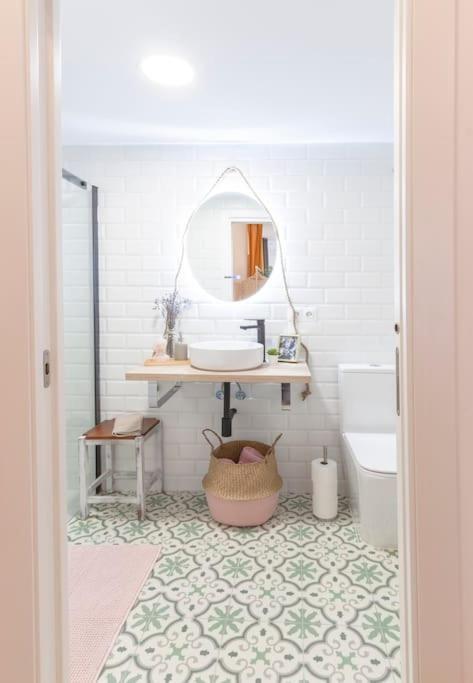 Apartamento Ra - Stylish Loft - Walk To The Of *