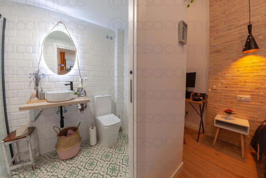 Apartamento Ra - Stylish Loft - Walk To The Of *