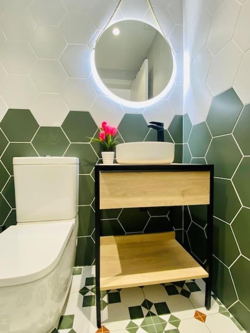 Cabanyal 2 - Small & Stylish By The Apartamento