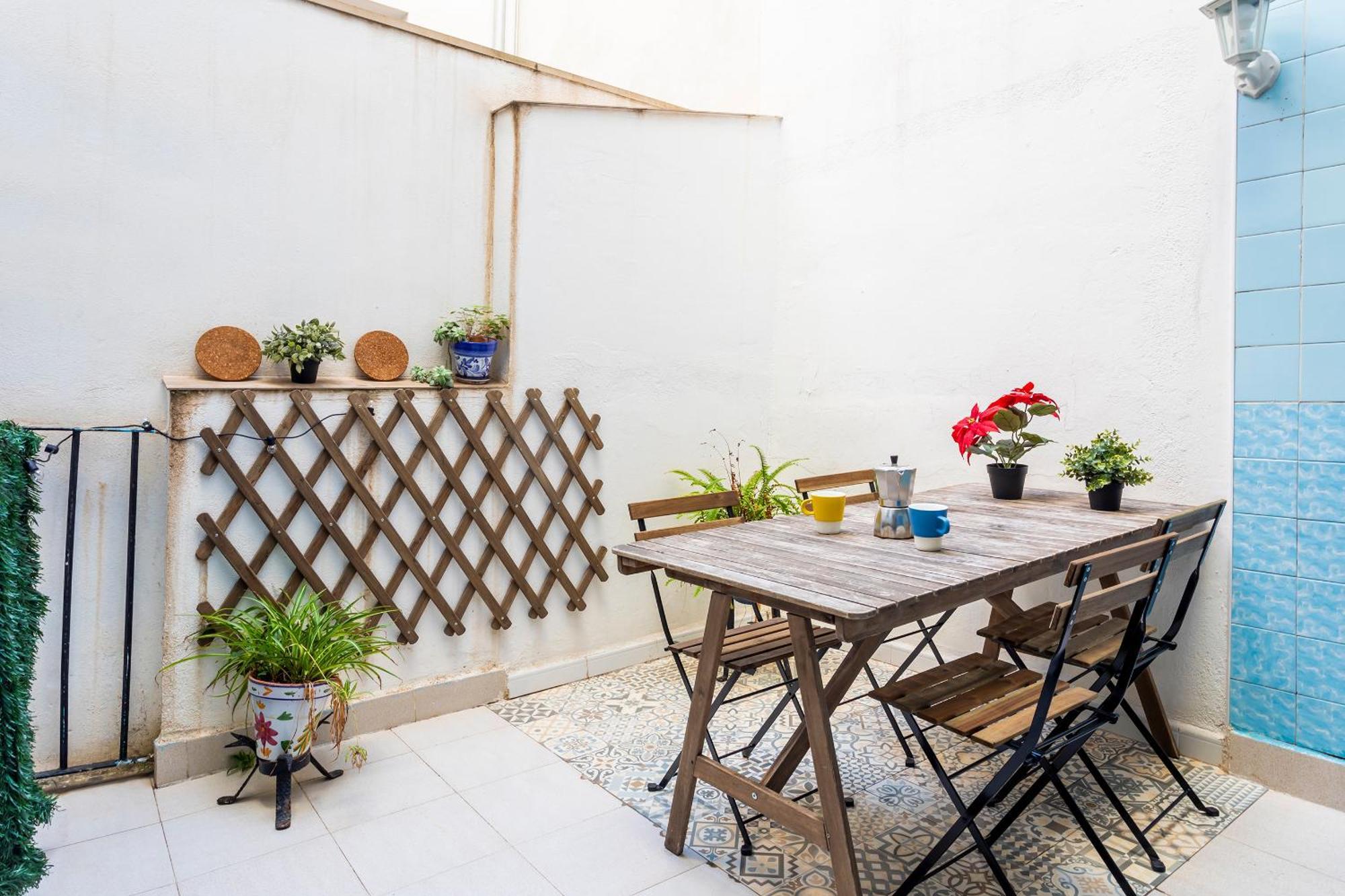 Apartmento Con Terraza En Cabañal Apartamento Valencia