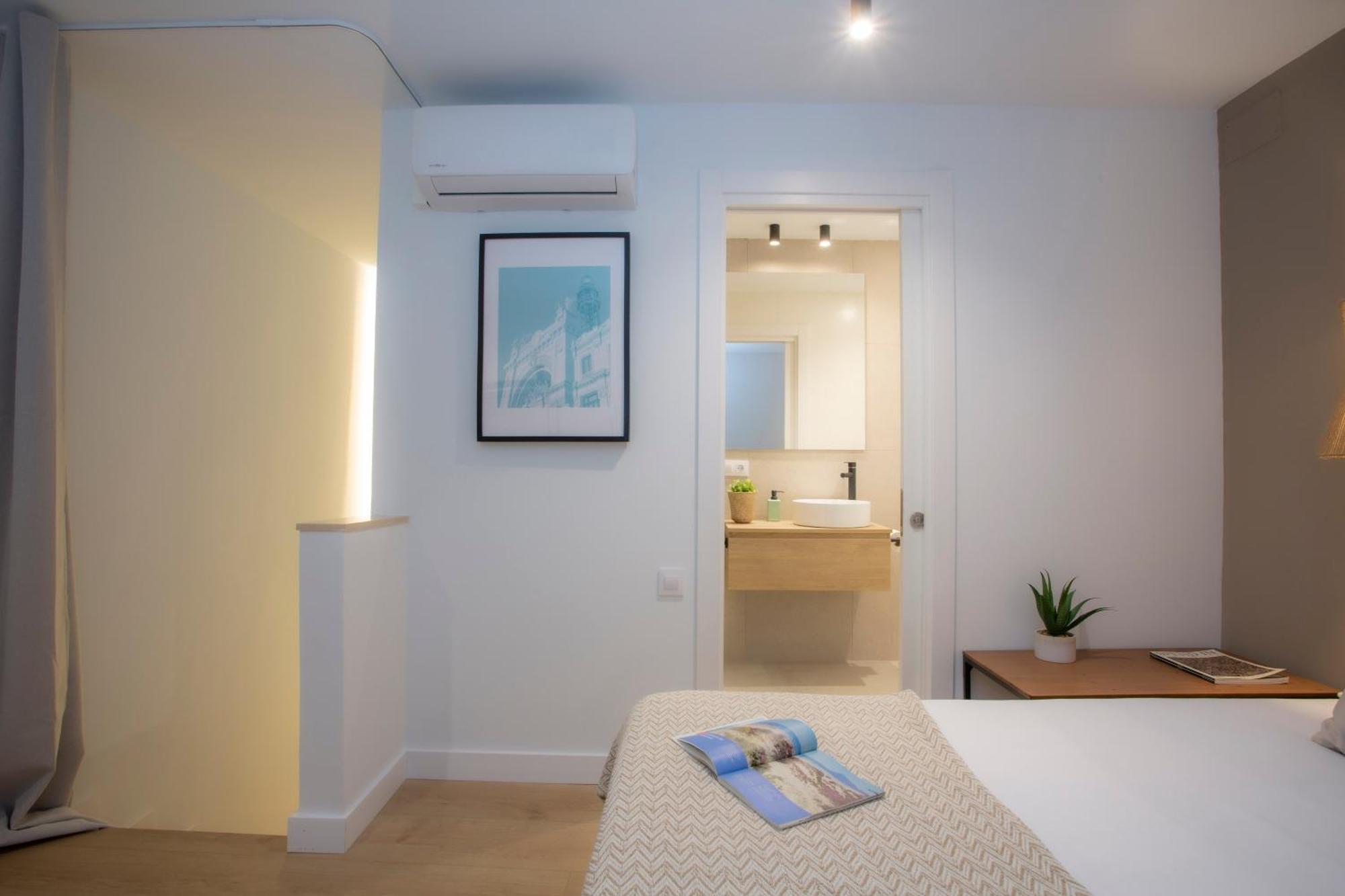Poeta Llombart Apartamento Valencia