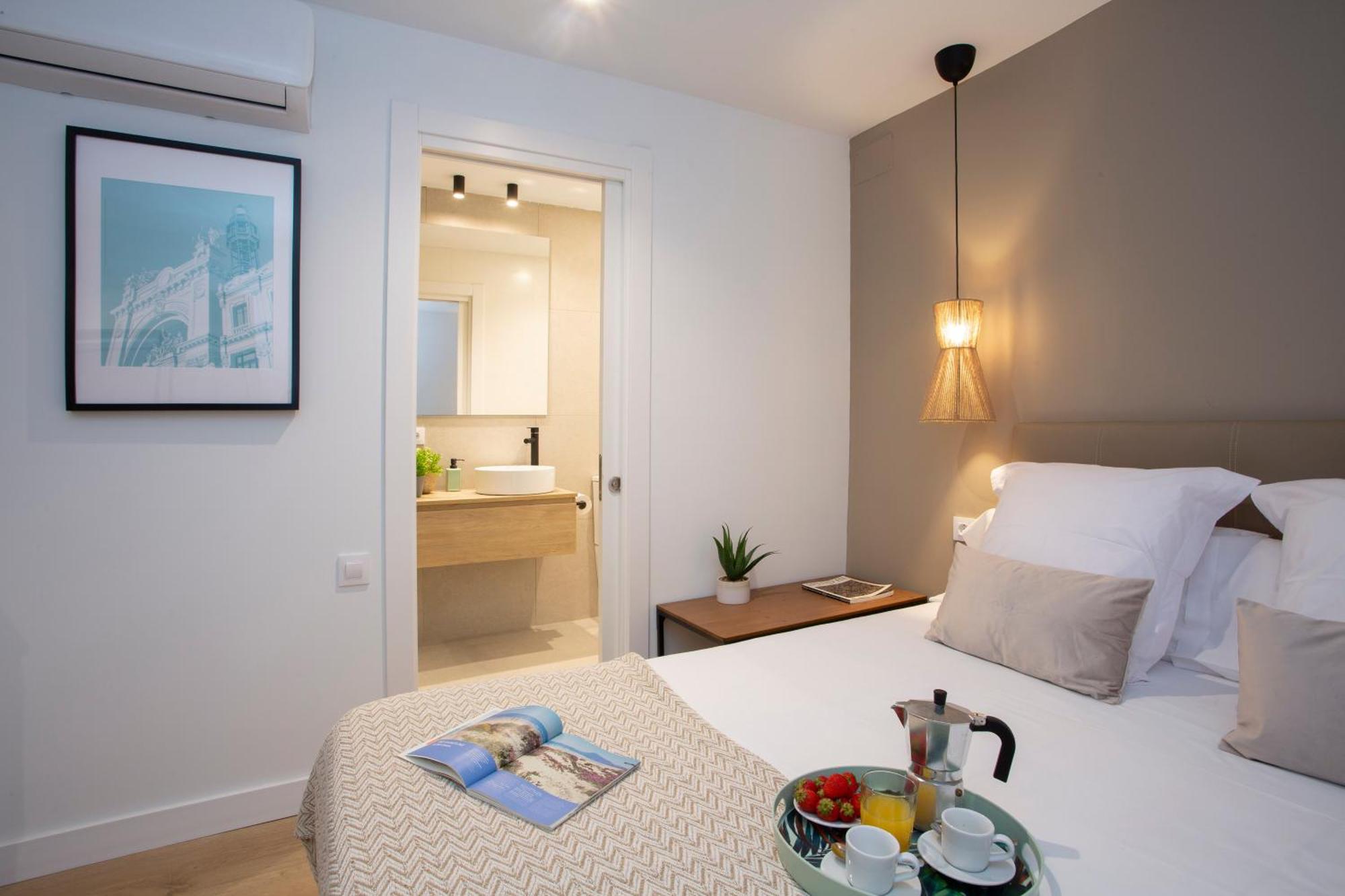 Poeta Llombart Apartamento Valencia