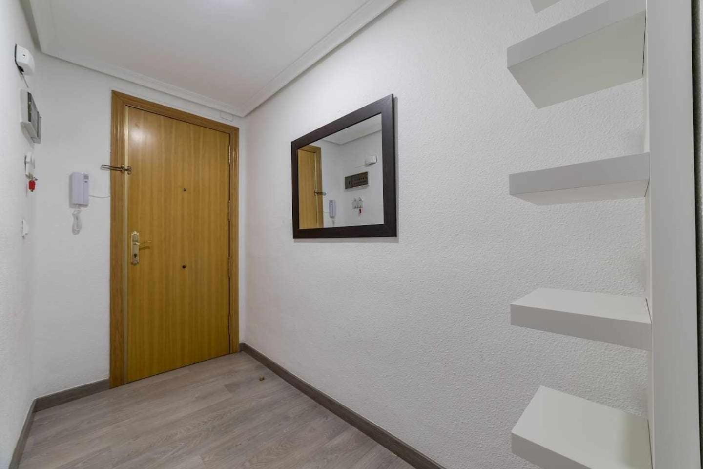 Apartamento Piso Carolina *