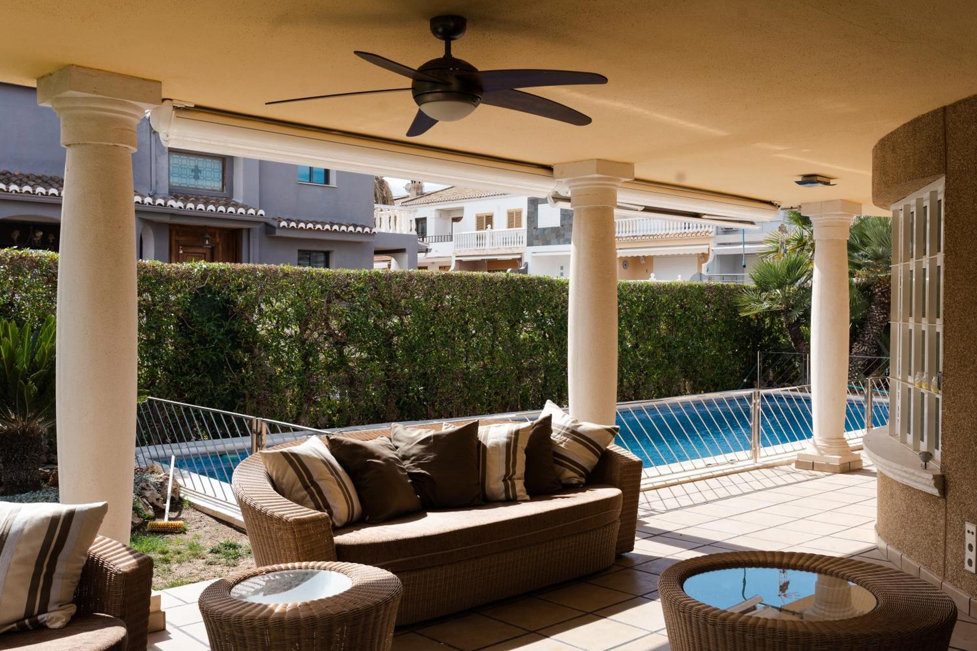 Experience Luxury Puig Val Con Piscina Villa *