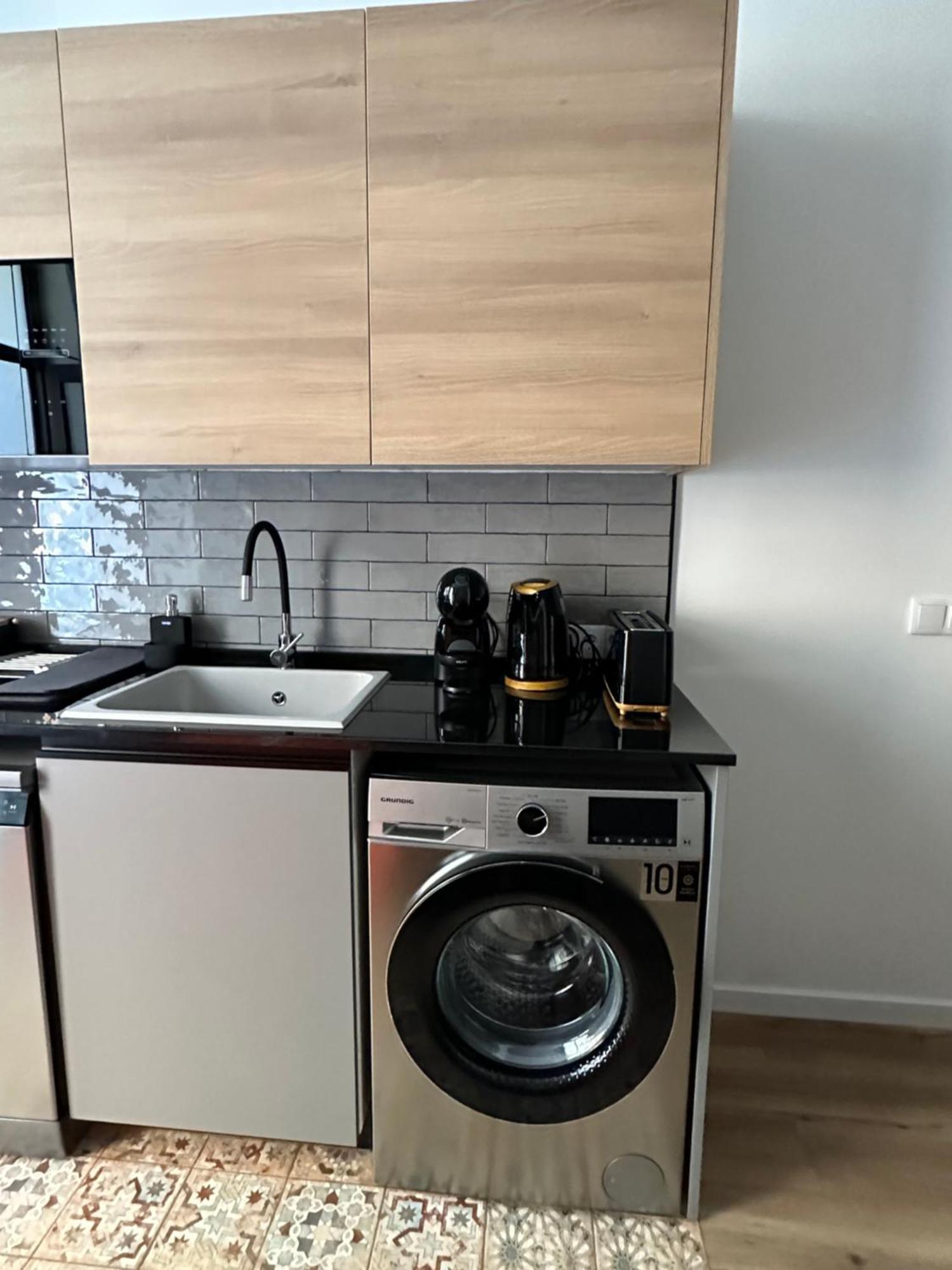 Apartamento 2 *
