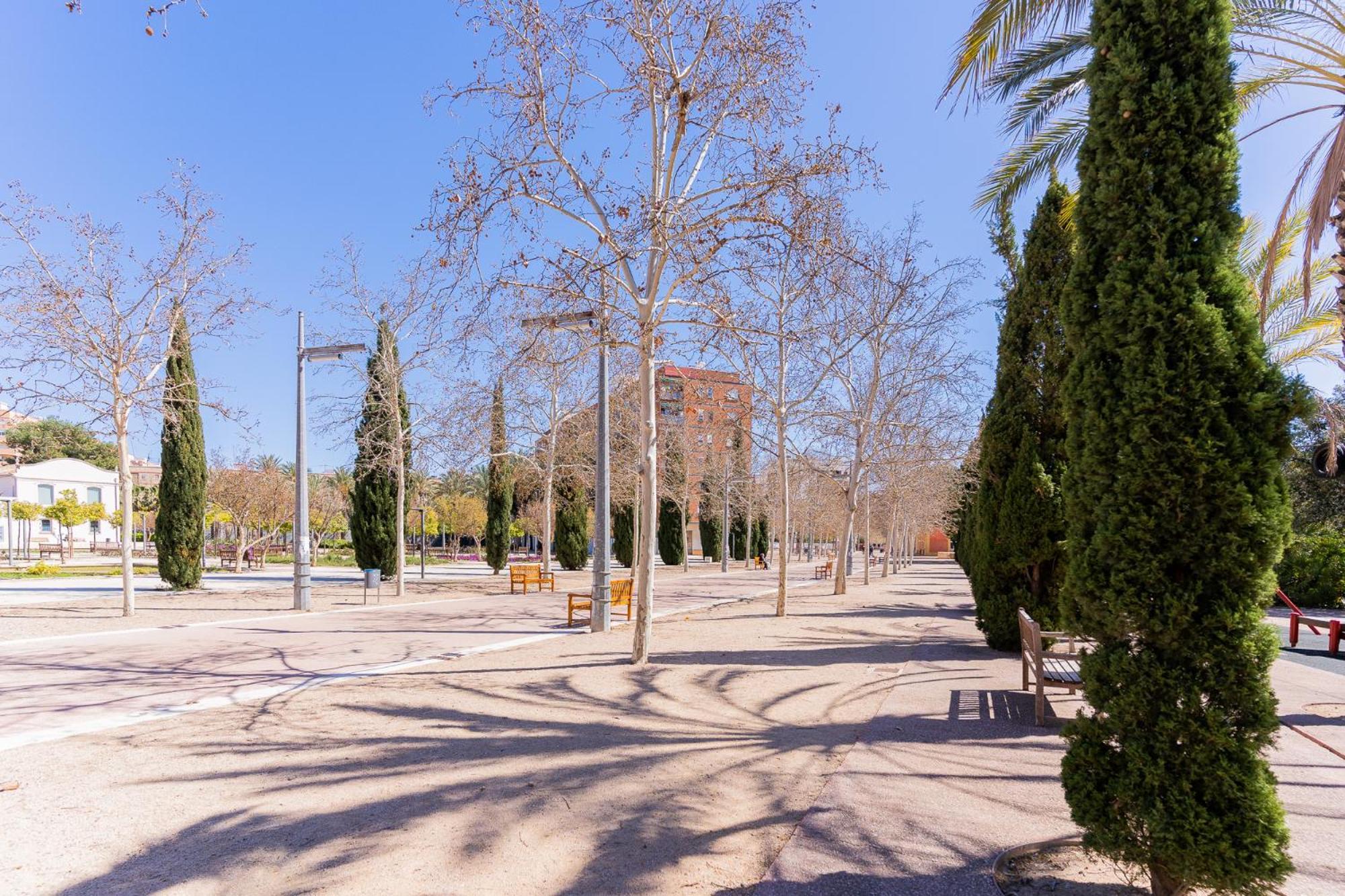 Aptuvalencia-f&b Sol Sl *