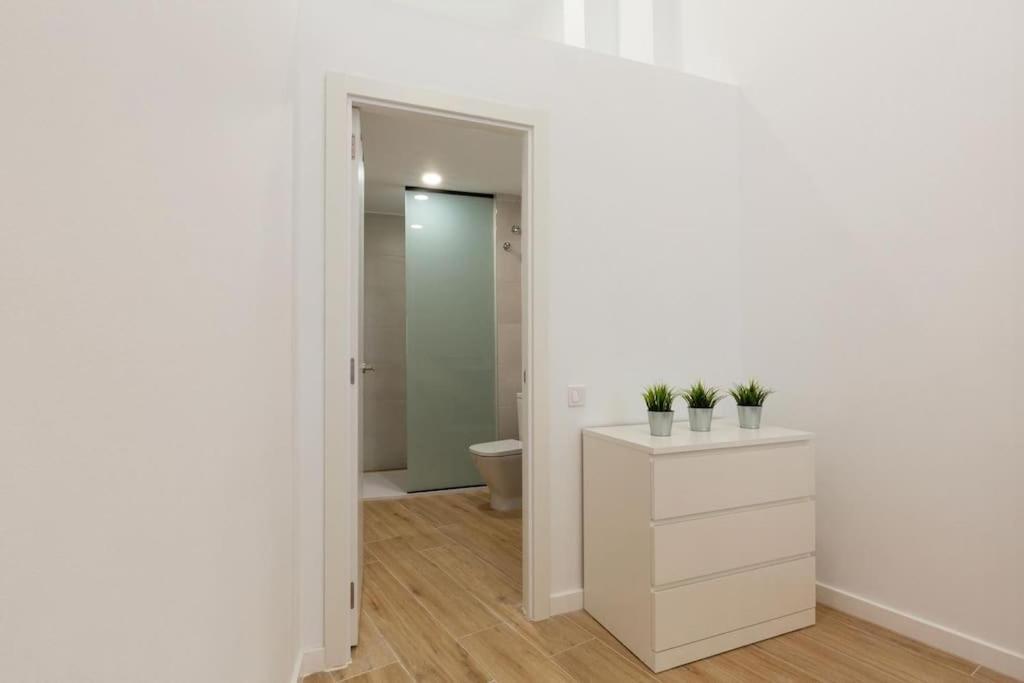 Nuevo Loft En Playa Y Cerca Del Centro, Ac Y Wifi Apartamento Valencia