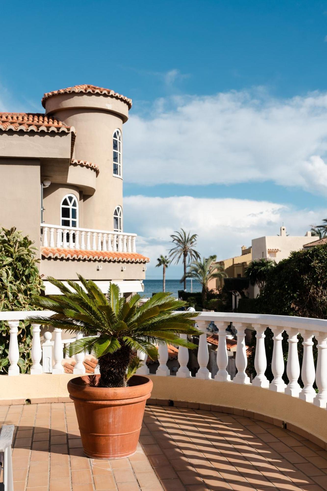 Experience Luxury Puig Val Con Piscina Villa *
