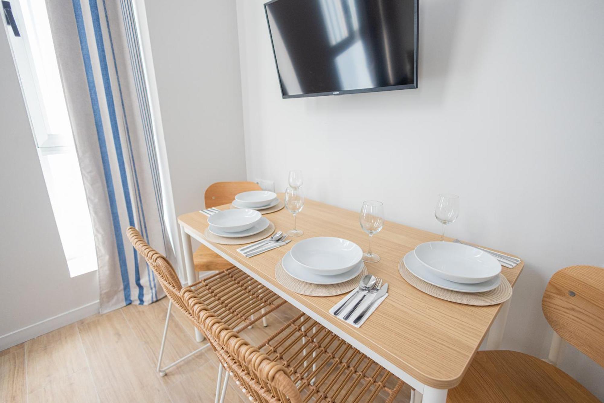 Florit Flats - The Mediterraneo