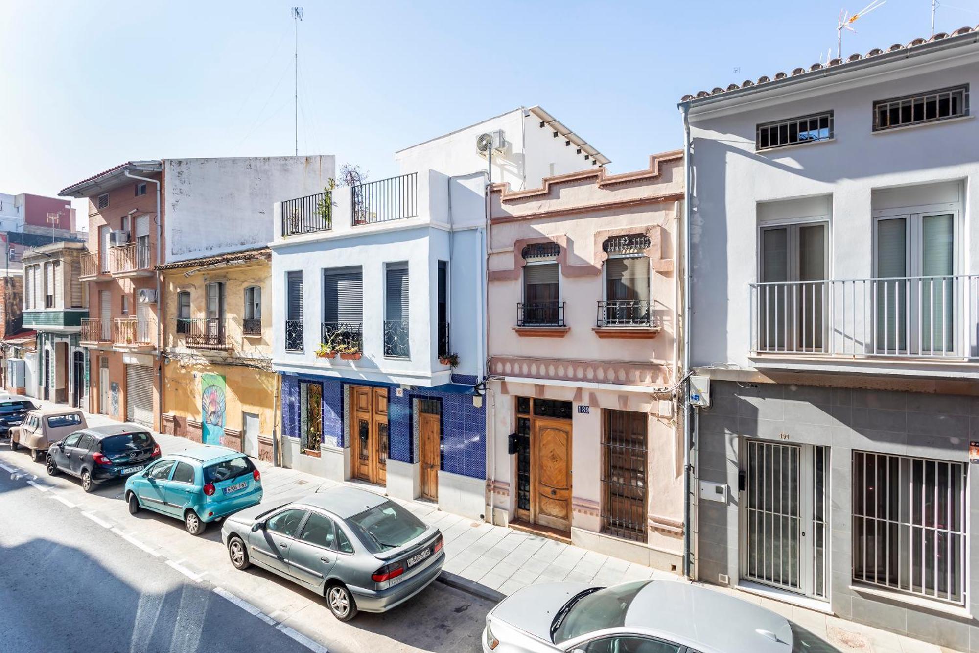 Apartmento Con Terraza En Cabañal * Valencia