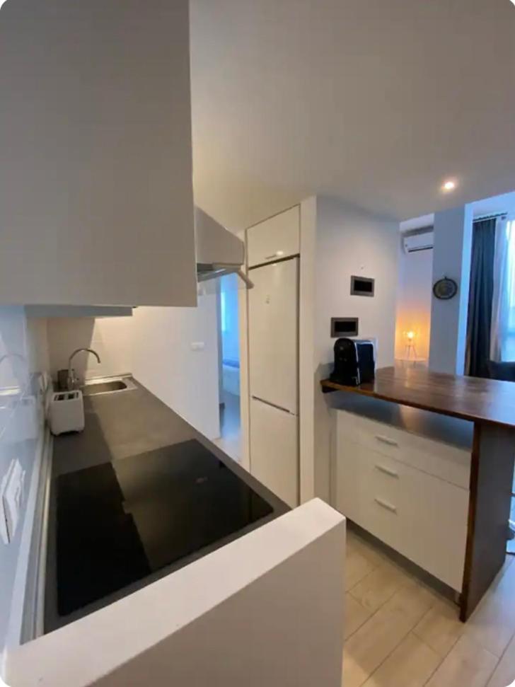 Apartamento Rent Aparts Milagrosa 1