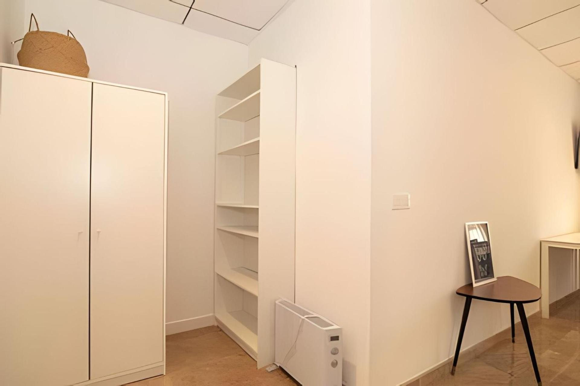 Apartment 11 Nights