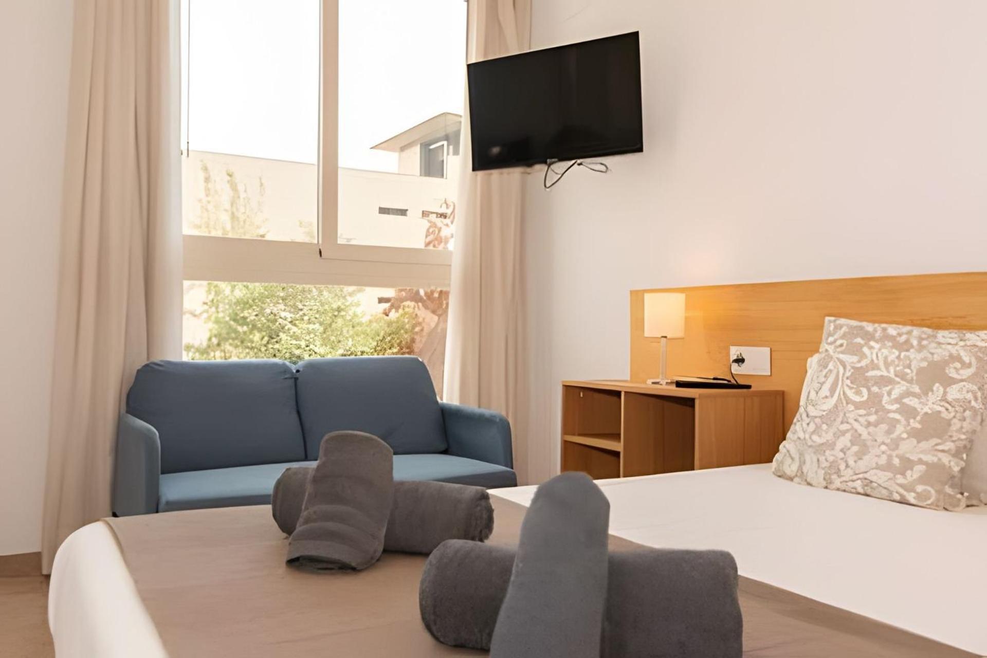 Apartment 11 Nights