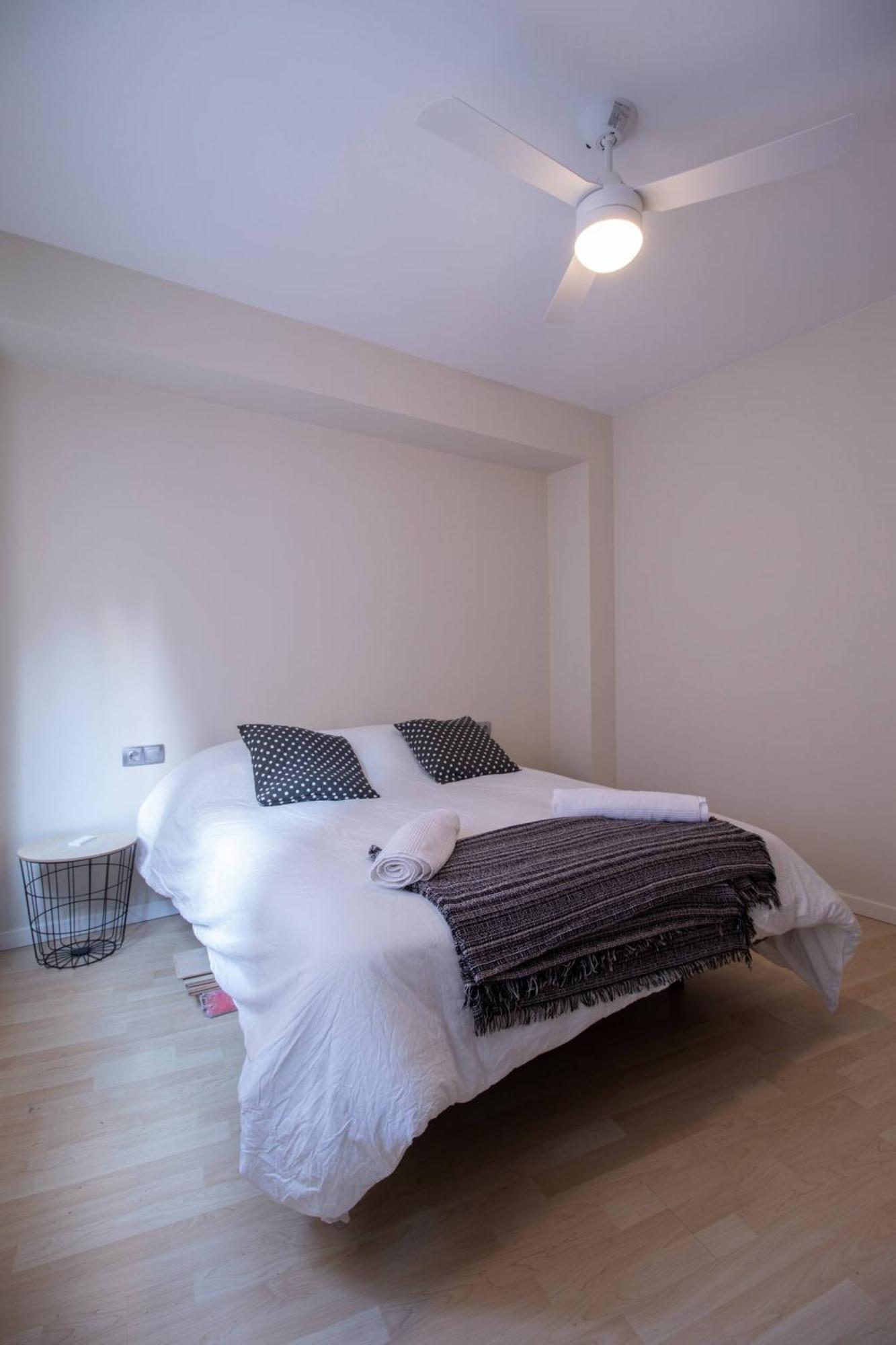 Old Town Flat By Concept Flats