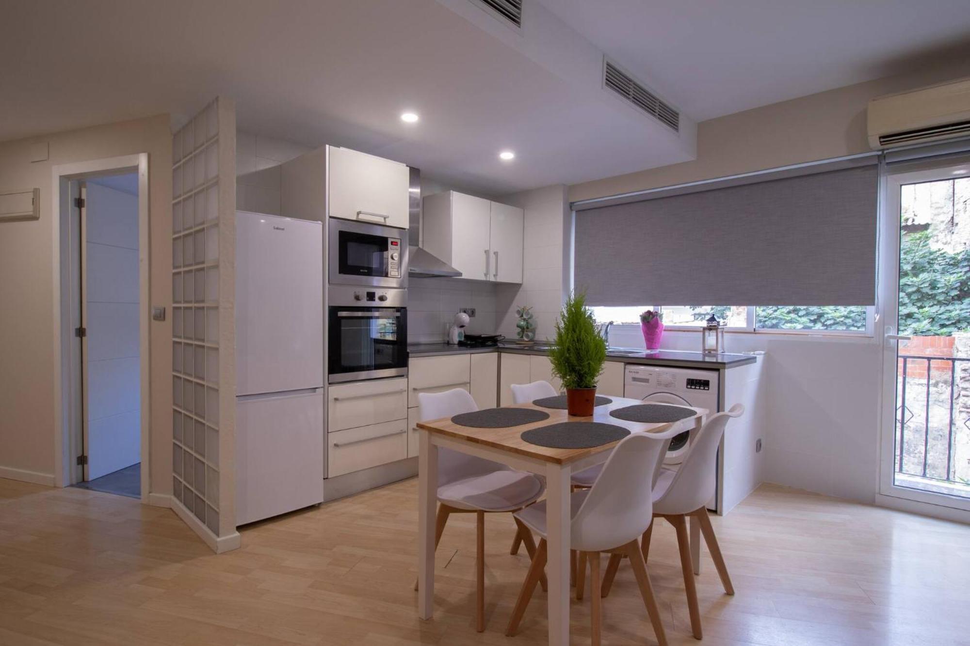 Old Town Flat By Concept Flats Apartment *