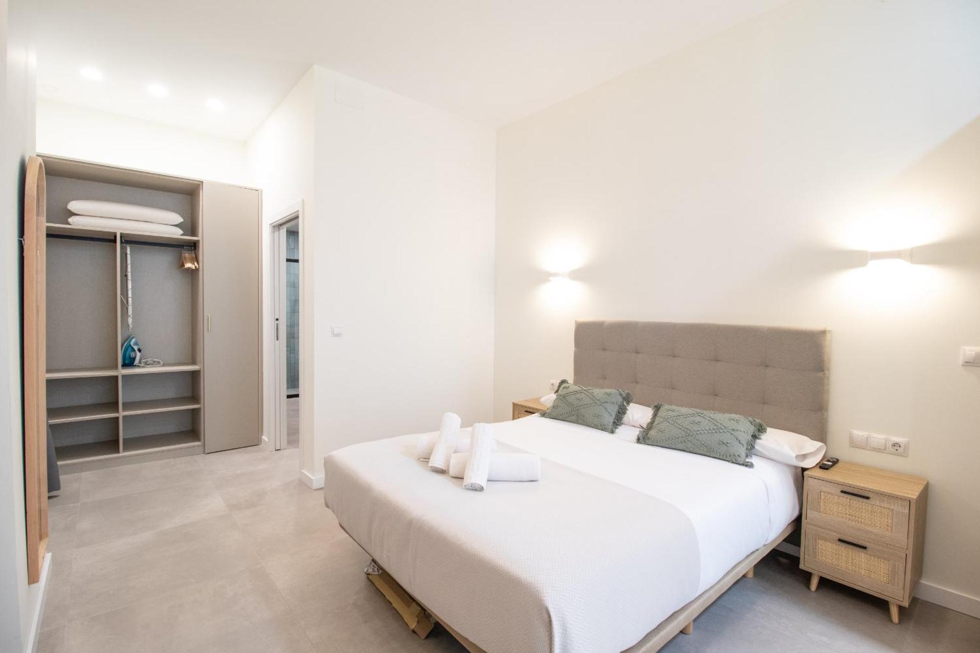 Favara Flats By Concept Apartment