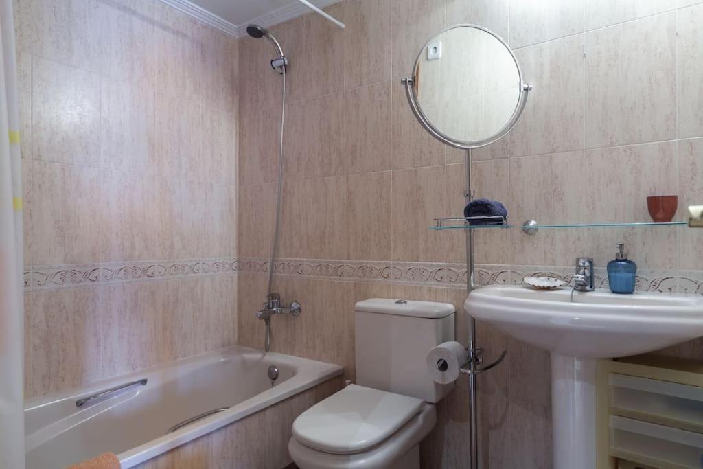 Artes Y Ciencias + Garaje + Netflix Apartment Valencia
