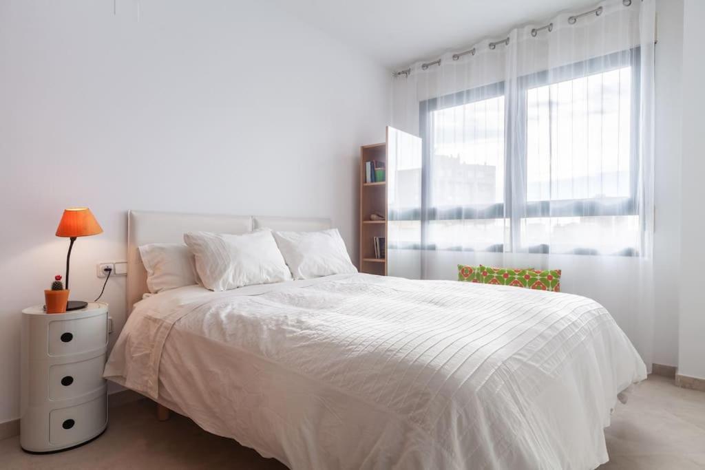 Artes Y Ciencias + Garaje + Netflix Apartment Valencia