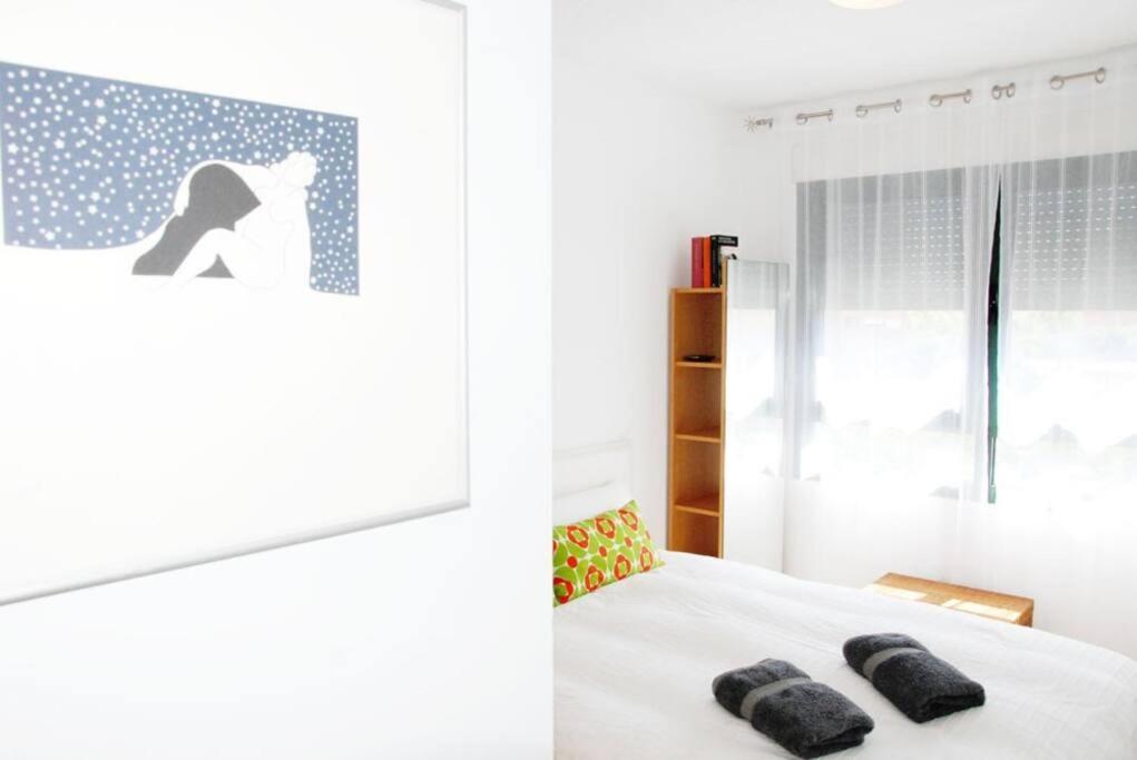 Artes Y Ciencias + Garaje + Netflix Apartment