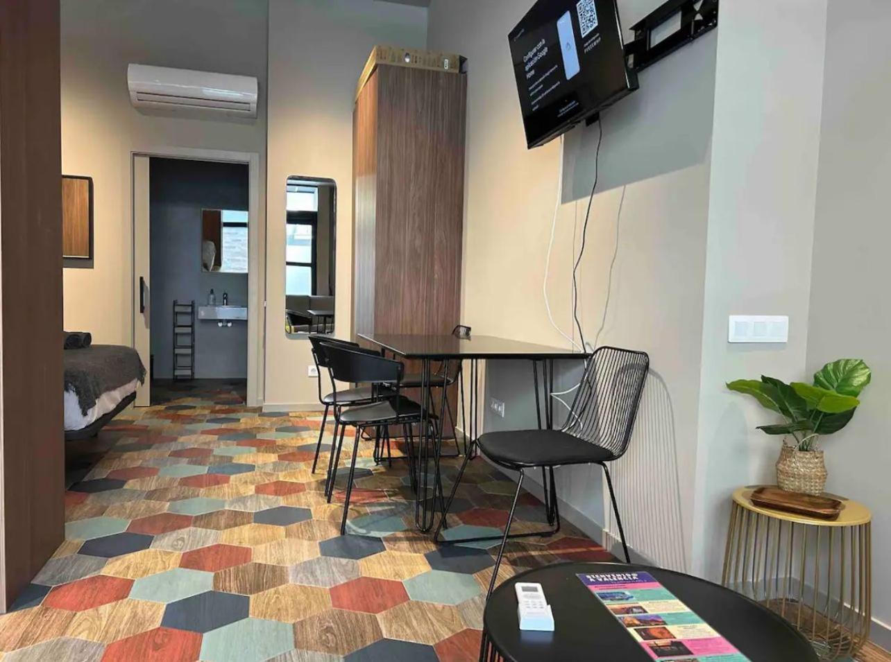Reina Flats Playa El Cabanyal Apartamento *