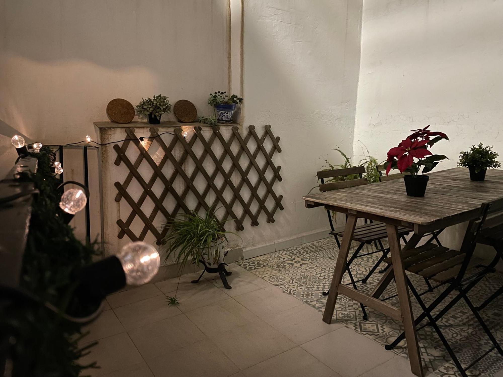 Apartmento Con Terraza En Cabañal *