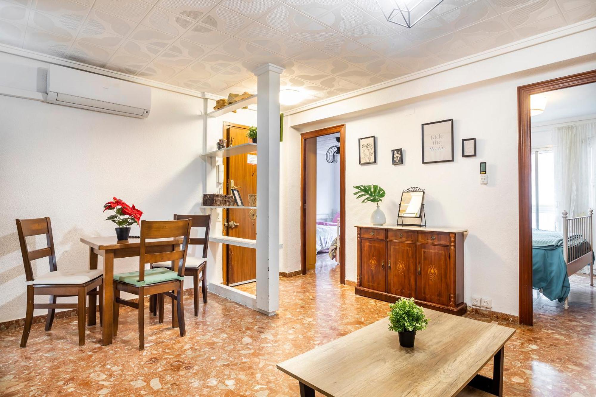 Apartmento Con Terraza En Cabañal