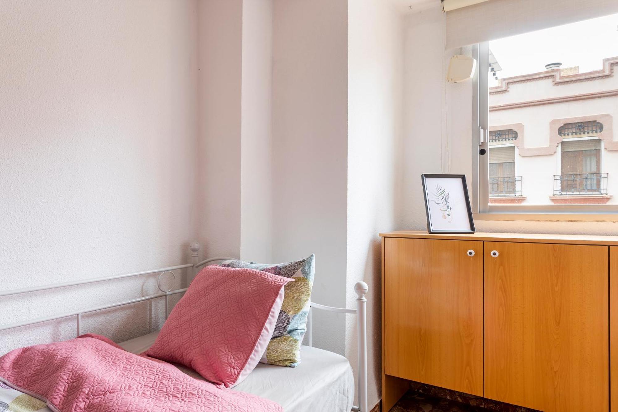 Apartmento Con Terraza En Cabañal *