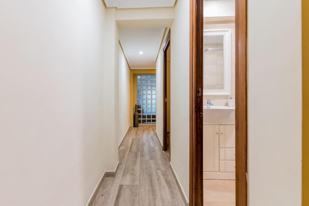Ciudad Artes Gem: Stylish Near Ruzafa & Apartamento *