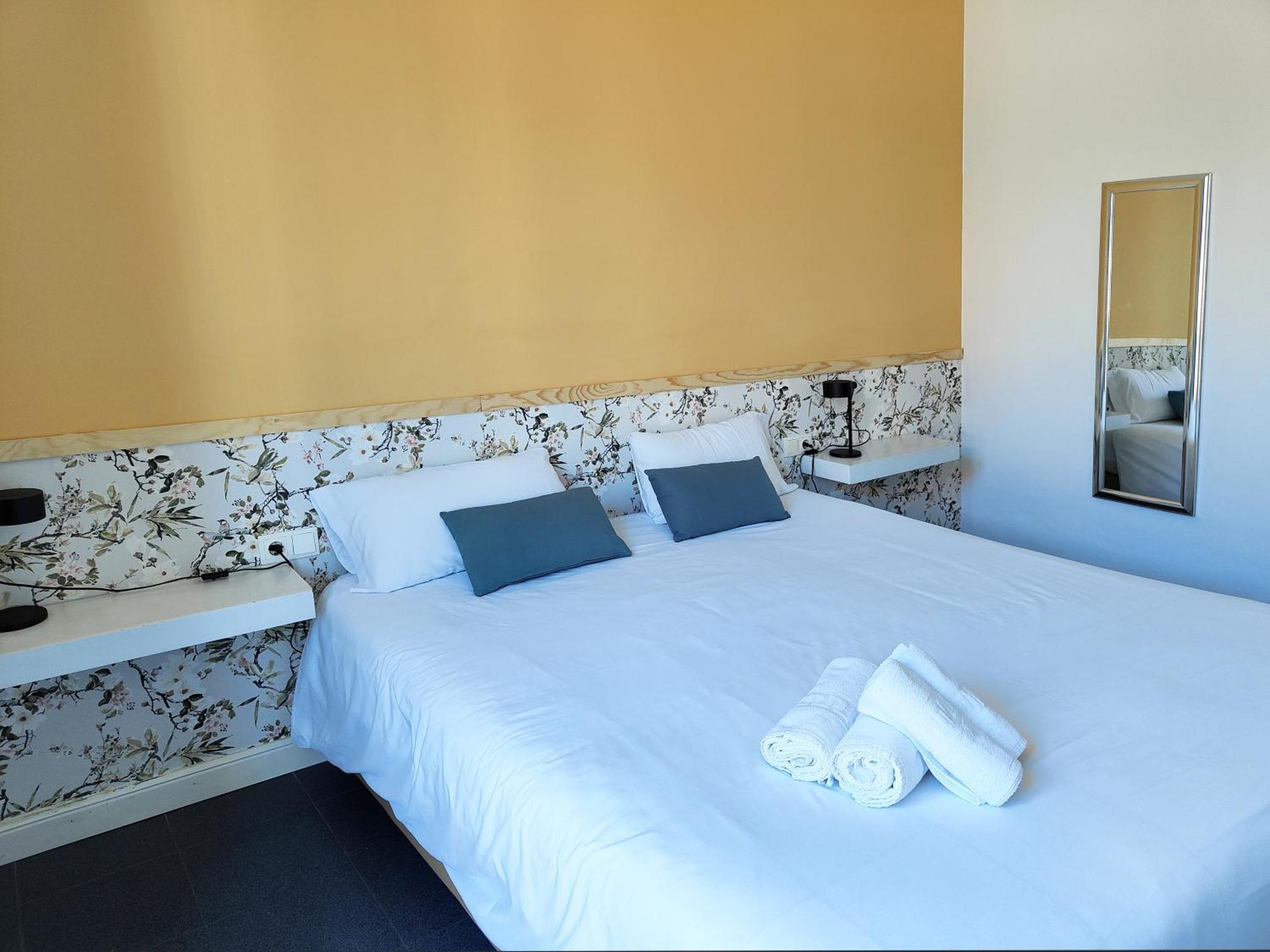 Flats Friends Torres Quart Apartment *
