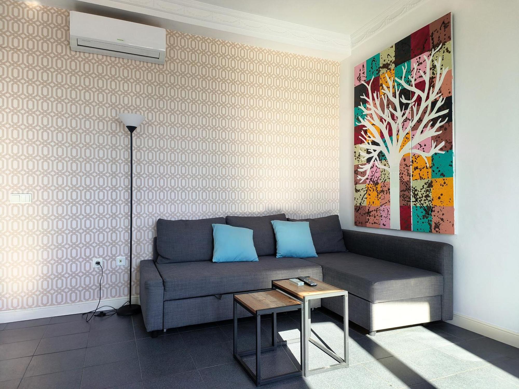 Flats Friends Torres Quart Valencia