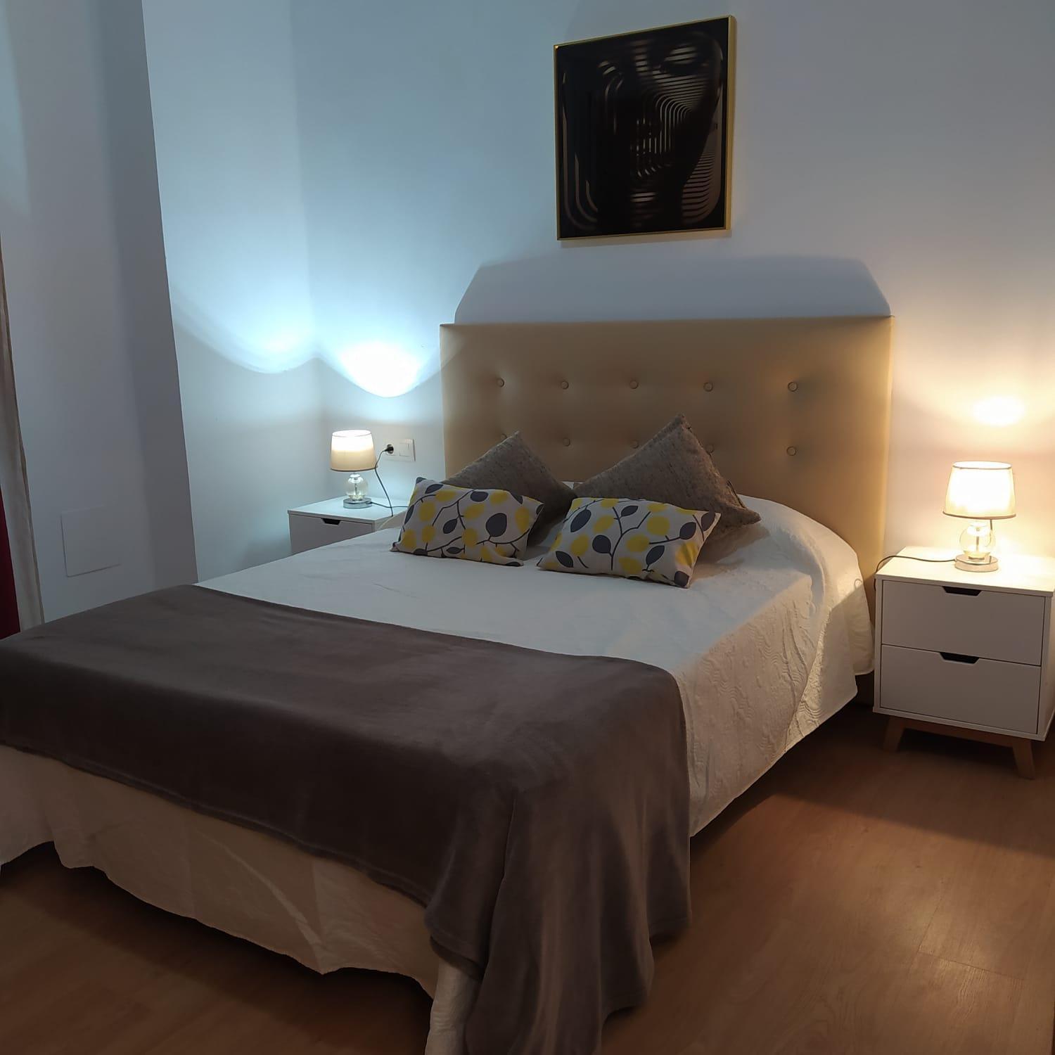 Apartment Confortable * La Marina De *