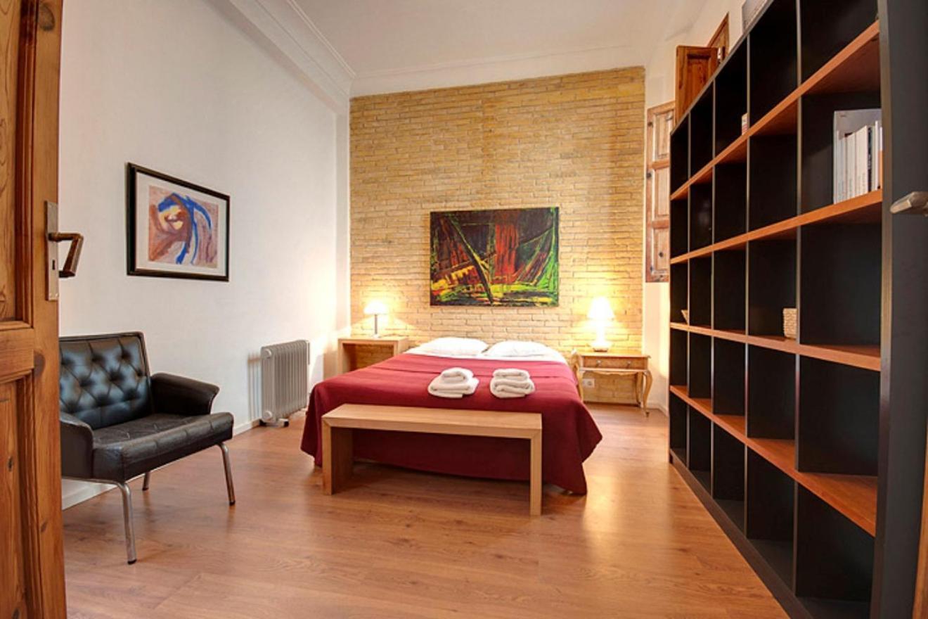 Beds & Breaks Strauss Apartamento *