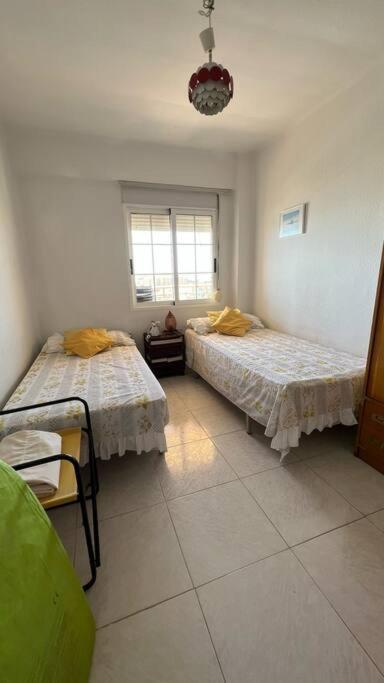 Apartamento Con Acceso Directo A La Playa * Valencia