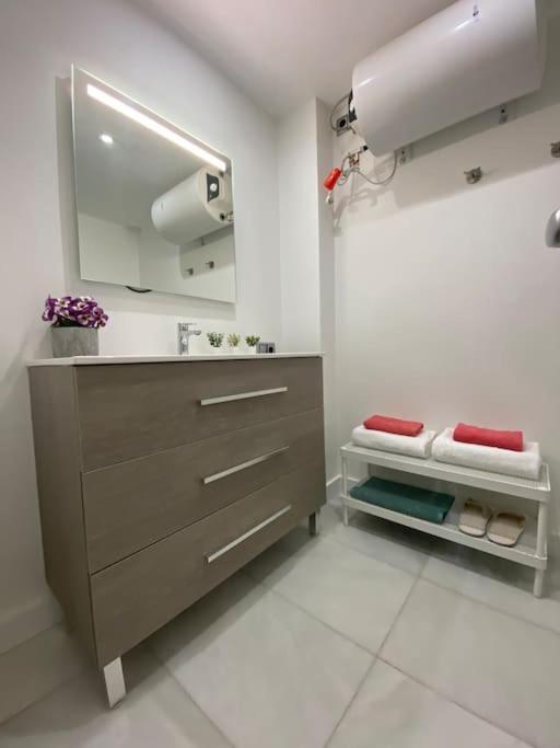 Executive Style Near Downtwon Apartamento *