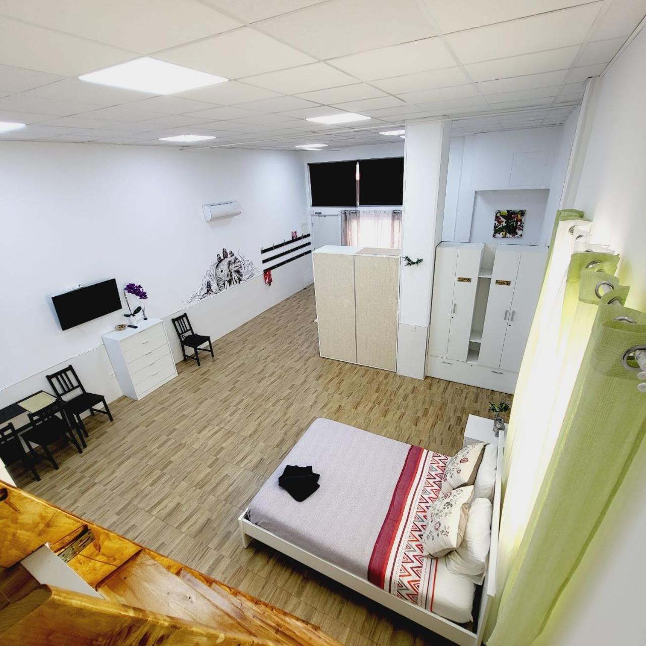 Nou Benicalap Luxury Apart *