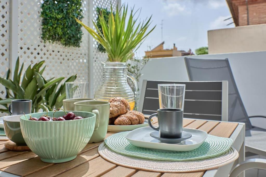 Sunny Cozy Penthouse With A Terrace At Plaza Del Carmen Apartment *