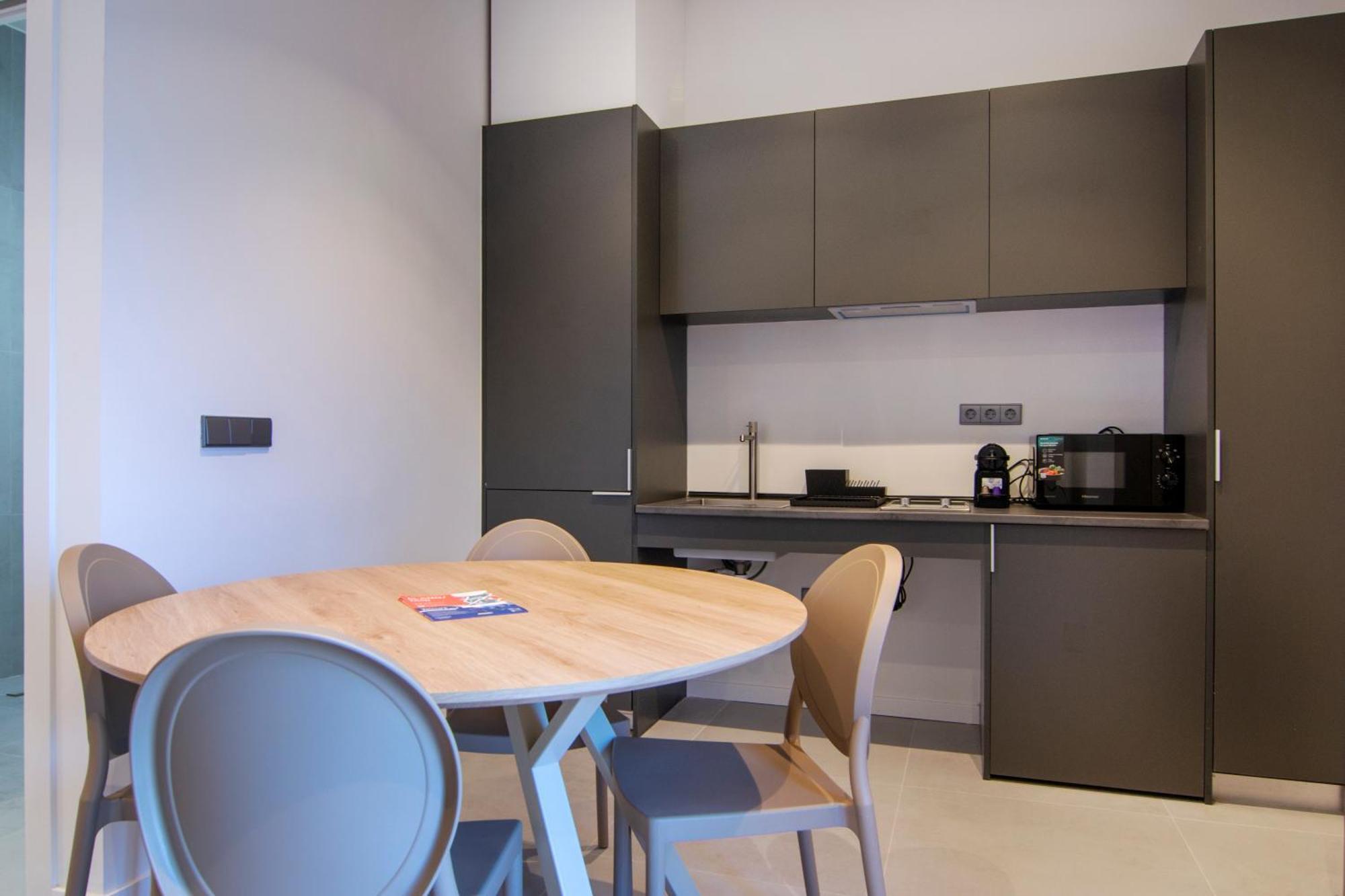 Vlc Host - Bellvis Apartment