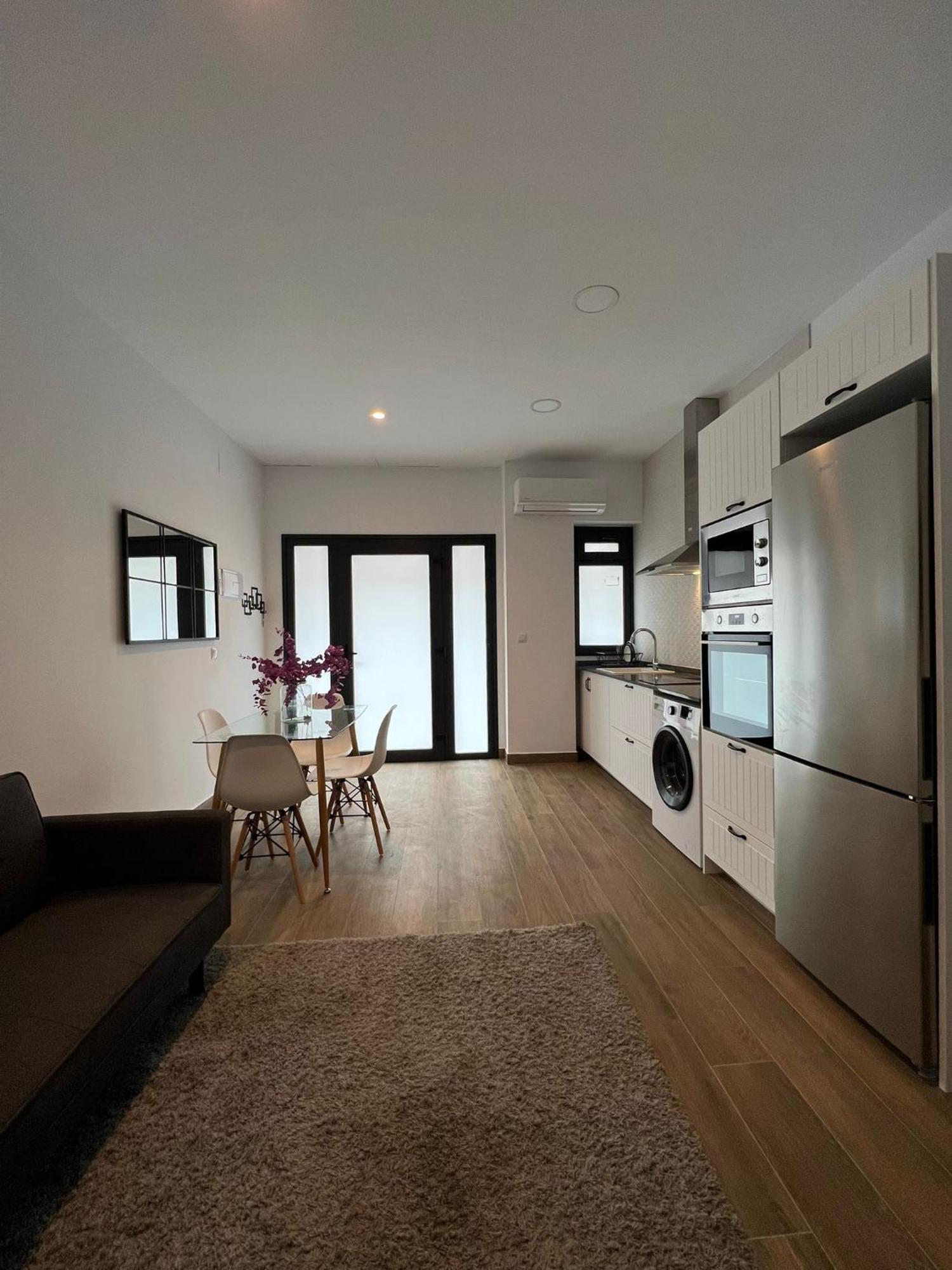 Apartamento De Diseno Junto A Palacio De Congresos Valencia