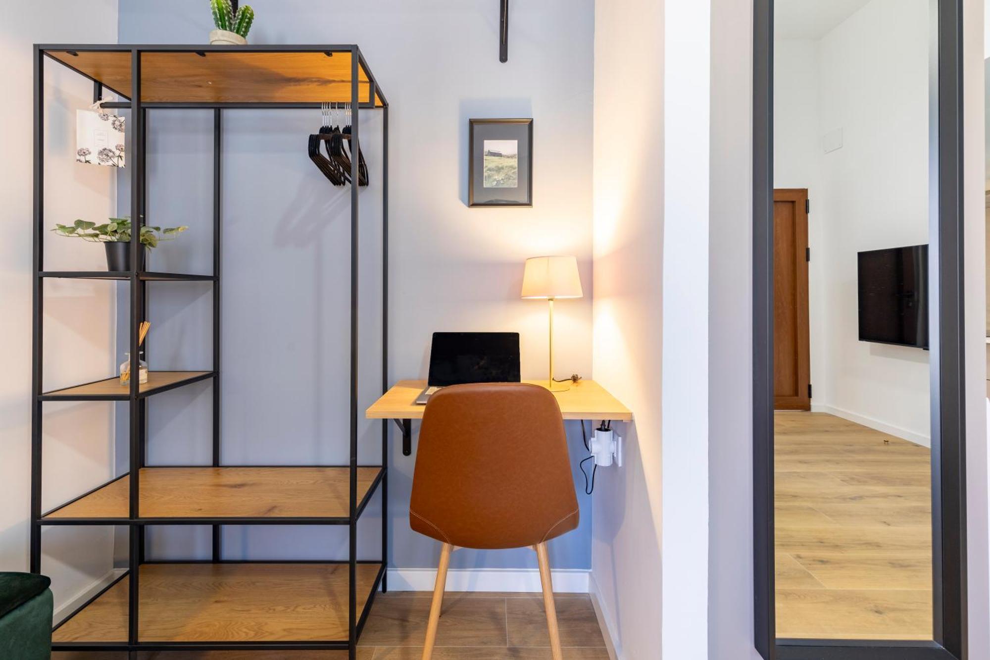 Travel Habitat Patraix Con Terracita Apartamento Valencia