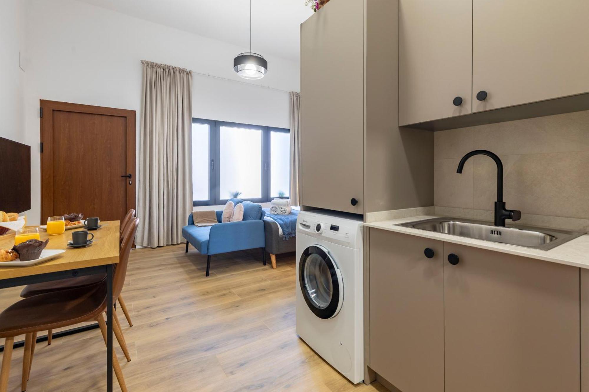 Apartamento Travel Habitat Patraix Con Terracita *